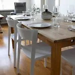 2ndhomes Stunning Floor With Sauna And Balcony Apartmán