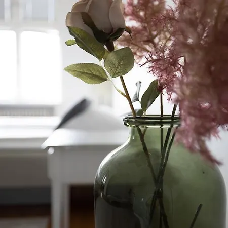 2ndhomes Stunning Floor With Sauna And Balcony Apartment