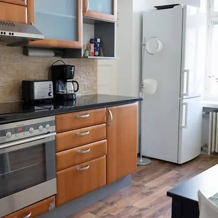 2ndhomes Stunning Floor With Sauna And Balcony アパート *