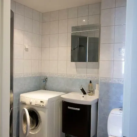 2ndhomes Stunning Floor With Sauna And Balcony 公寓