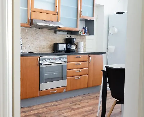 2ndhomes Stunning Floor With Sauna And Balcony شقة *