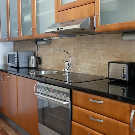 2ndhomes Stunning Floor With Sauna And Balcony